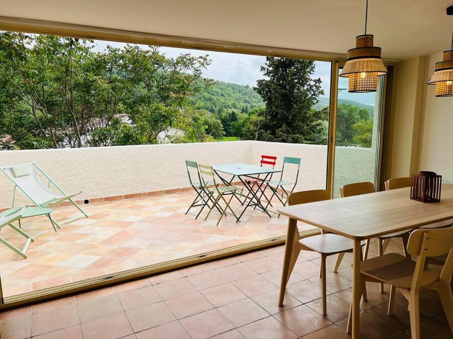 Apartment 7 Pers-terrasse-vue Parc